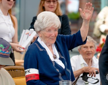 Wycieczka: 3. Piknik Fundacji Pomoc dla Weterana w łódzkiej Manufakturze