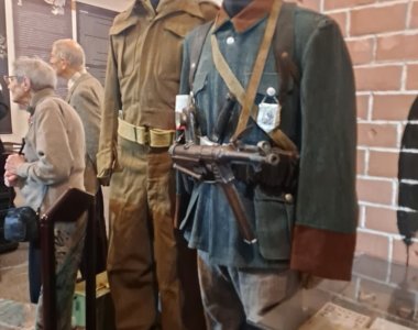 Muzeum: Muzeum Pamięci Powstania Warszawskiego