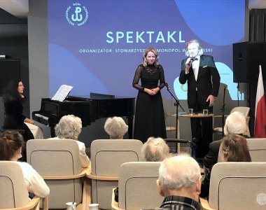 Spektakl:  "Pieśń o życiu i śmierci Chopina" Teatr "Grot"