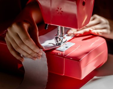 Warsztaty: opaski powstańcze