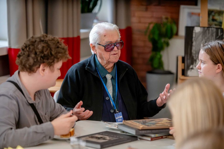 Spotkanie historyczne: „Warszawa po 1945 roku. Droga odbudowy"